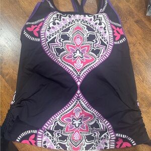 Athleta Black Floral Print Racer Back 74% Nylon Sleeveless Ruched Tank Size L